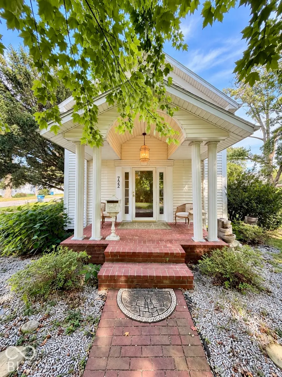 722 6th Street, Covington, IN 47932 - #3