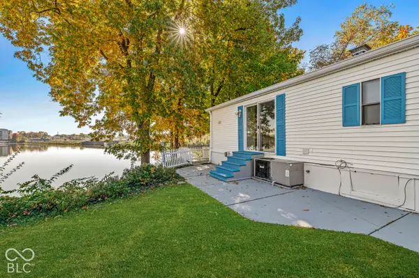 34 Blue Water Drive, Cicero, IN 46034