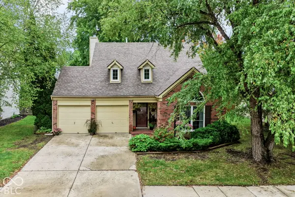11533 Jamestown West Drive, Fishers, IN 46038