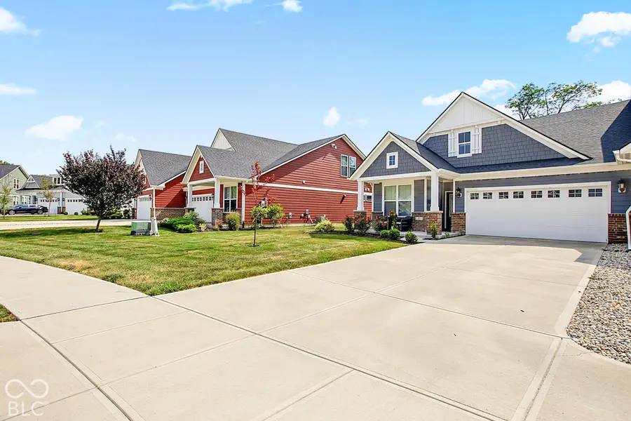 825 Stone Trace, Avon, IN 46123 - #2