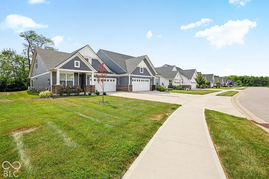 825 Stone Trace, Avon, IN 46123 - #3