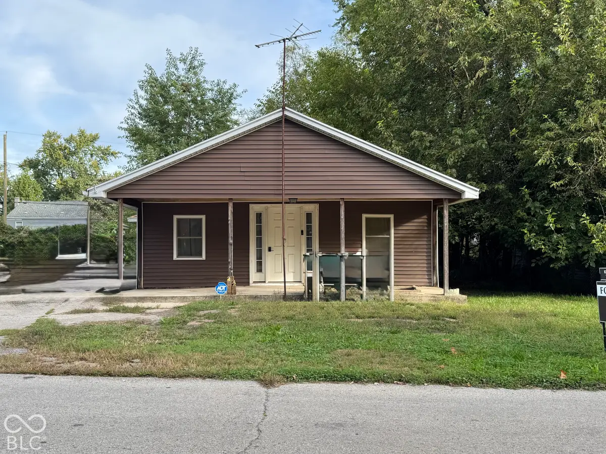 1608 E Harvard Avenue, Muncie, IN 47303 - #1