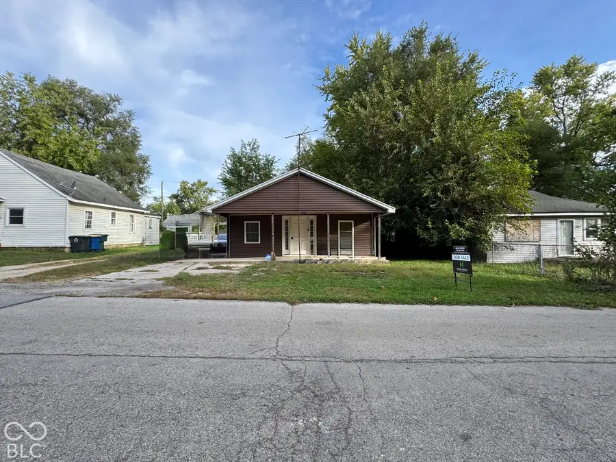 1608 E Harvard Avenue, Muncie, IN 47303 - #2