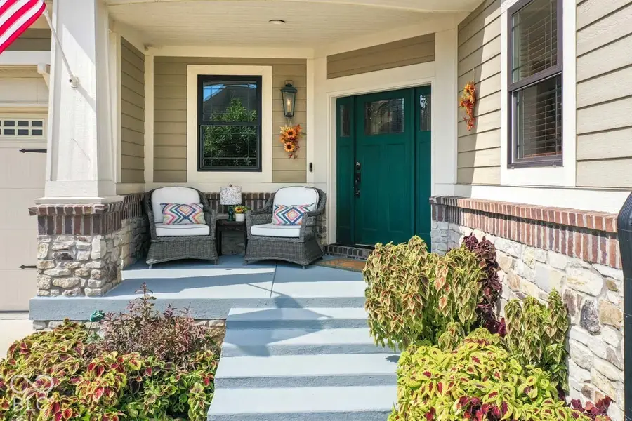 6736 W Stonegate Drive, Zionsville, IN 46077 - #3