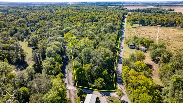 1579 S County Rd 1100 Road W, Linton, IN 47441