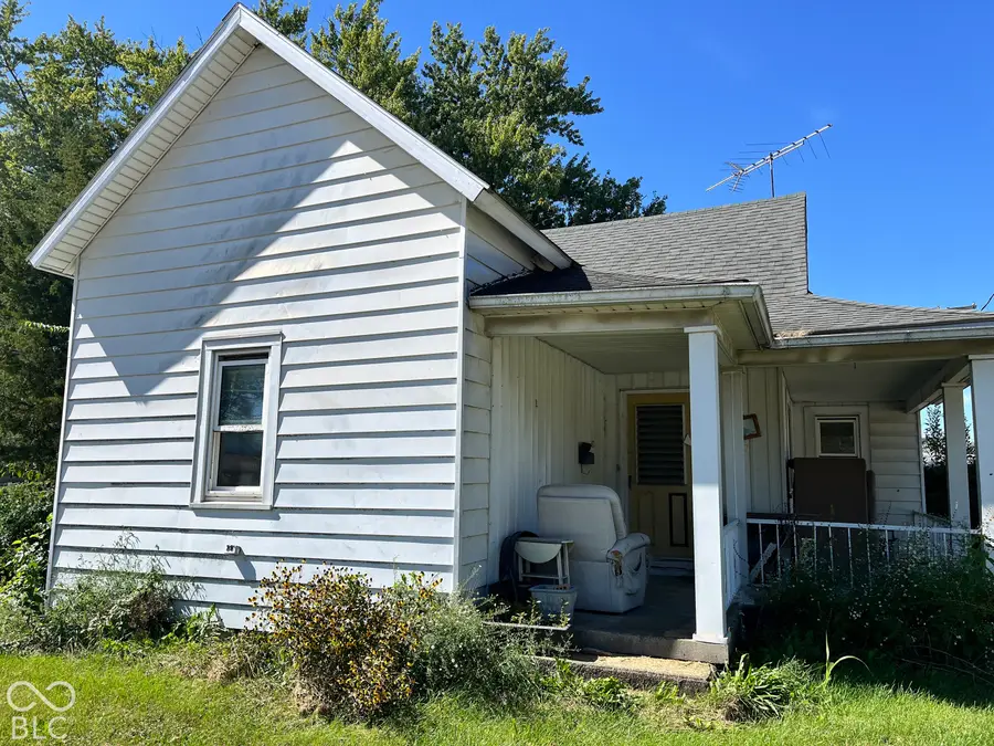 301 S Sycamore, Gaston, IN 47342 - #3