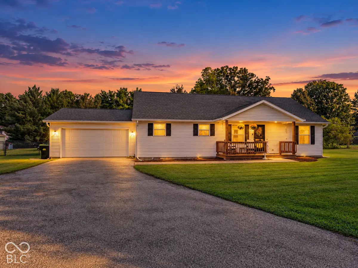 3303 Westward Road, Spencer, IN 47460 - #1