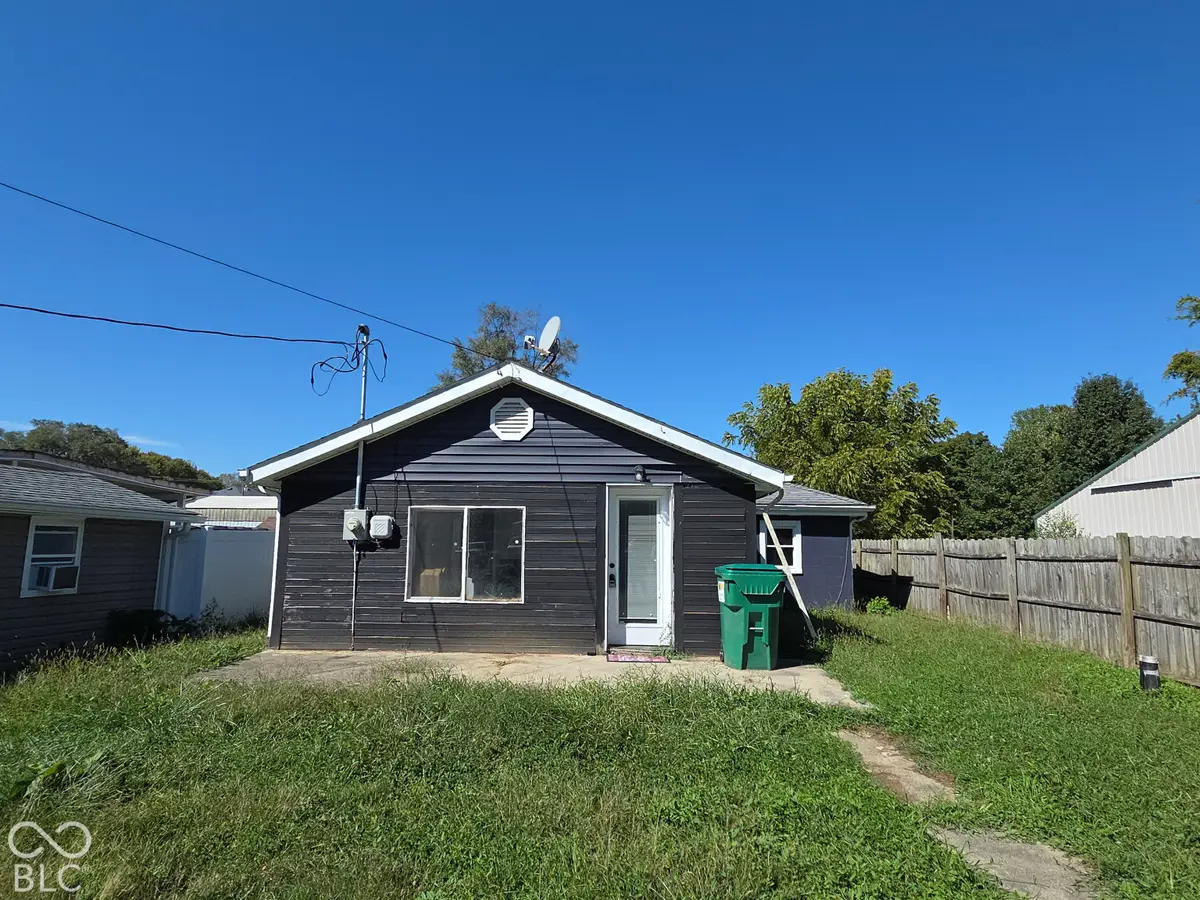 1036 Hendricks Avenue, Shelbyville, IN 46176 - #1