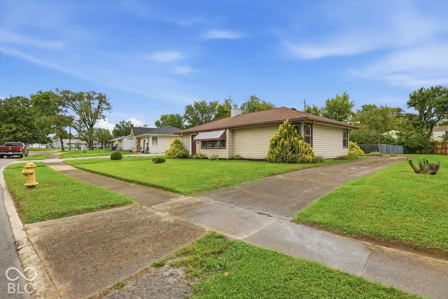 623 Van Avenue, Shelbyville, IN 46176 - #2