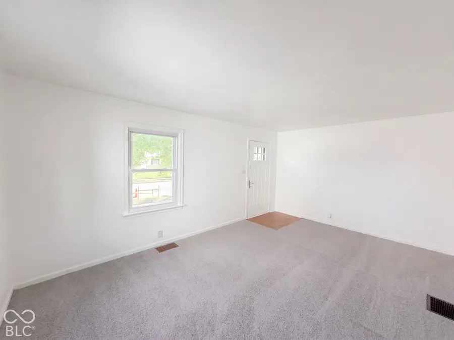 122 S 6th Avenue, Beech Grove, IN 46107 - #3