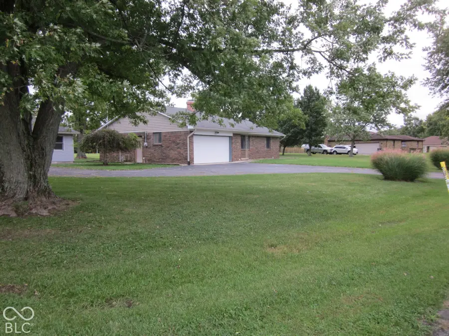 10877 N Dake Lake Drive, Mooresville, IN 46158 - #2