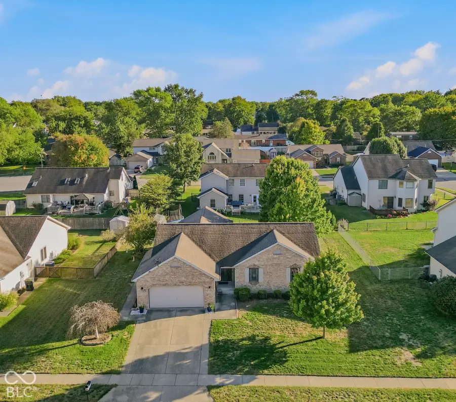 3445 Brent Cross Drive, Columbus, IN 47203 - #3