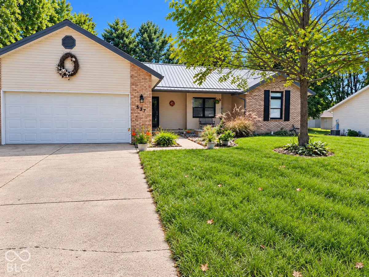 537 S Birch Street, Ellettsville, IN 47429 - #1