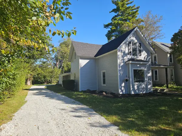 404 W Elm Street, Gaston, IN 47342