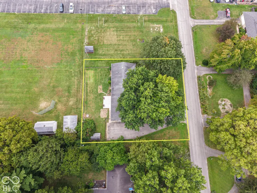 8647 Driftwood Drive, Indianapolis, IN 46240 - #3