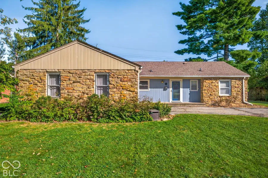 1602 Crescent Drive, Columbus, IN 47203 - #3