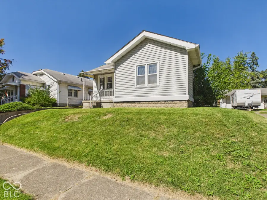 240 W 37th Street, Anderson, IN 46013 - #2