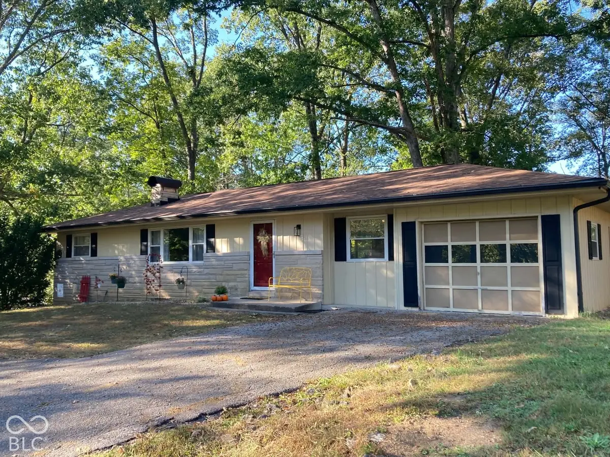 316 Oakridge, North Vernon, IN 47265 - #1