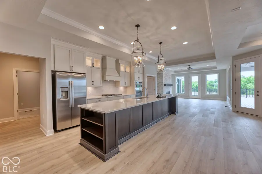 7057 Shenandoah Street, Zionsville, IN 46077 - #2