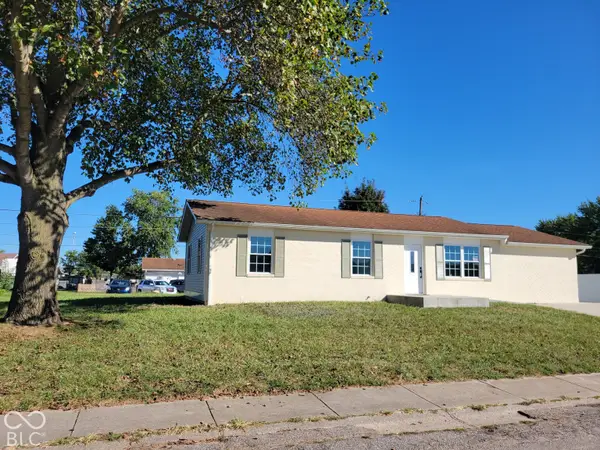 805 Holiday Drive, Seymour, IN 47274