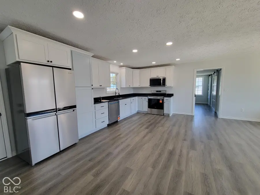 805 Holiday Drive, Seymour, IN 47274 - #3