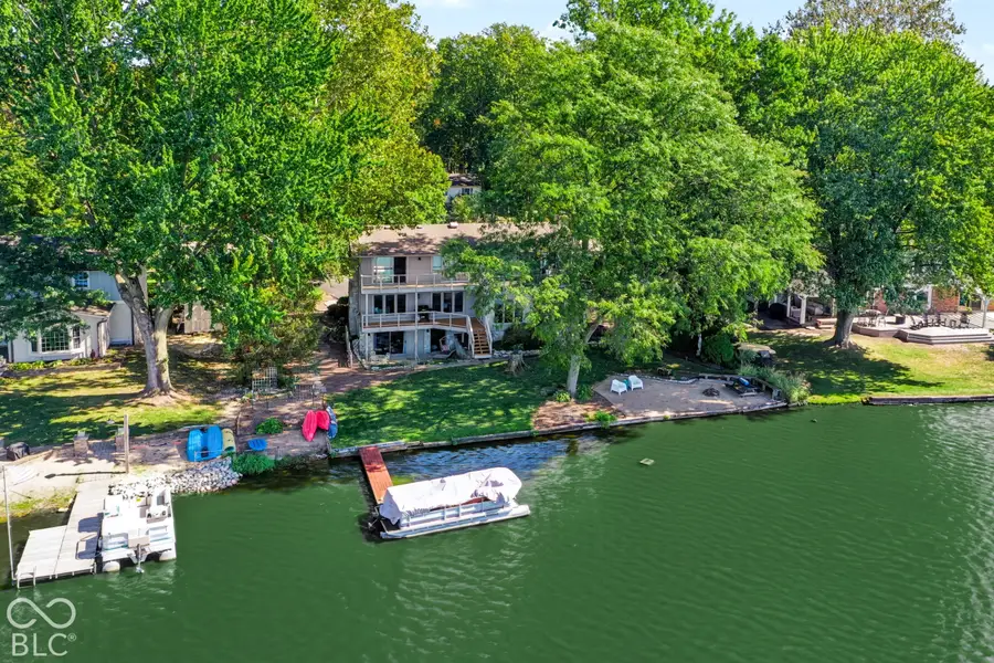 11122 E Lakeshore Drive, Carmel, IN 46033 - #3