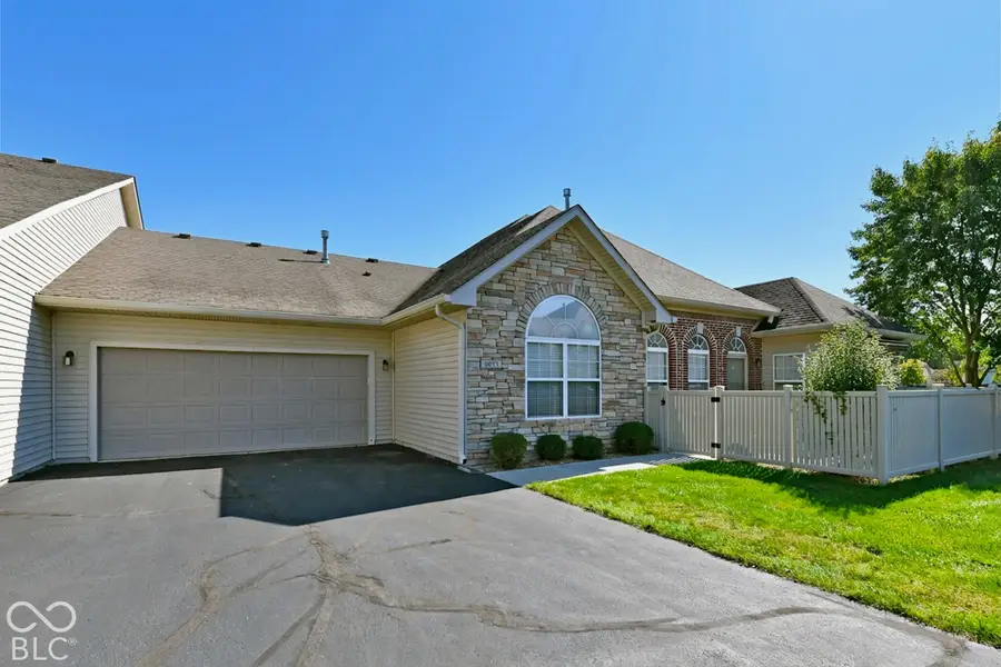 6673 Avila Way, Fishers, IN 46038 - #2