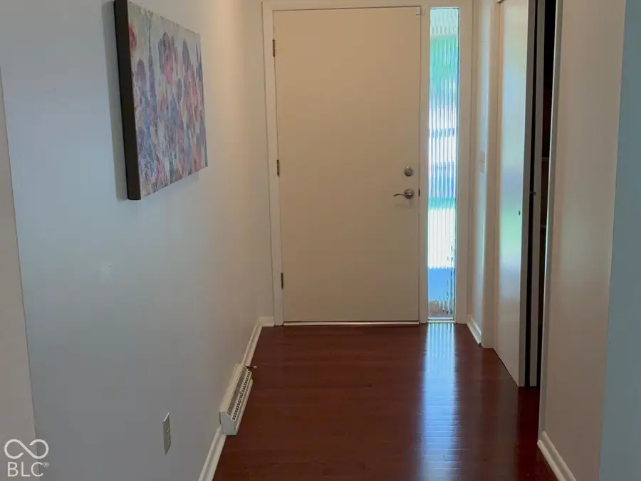 2820 Jordan Drive, Columbus, IN 47203 - #2