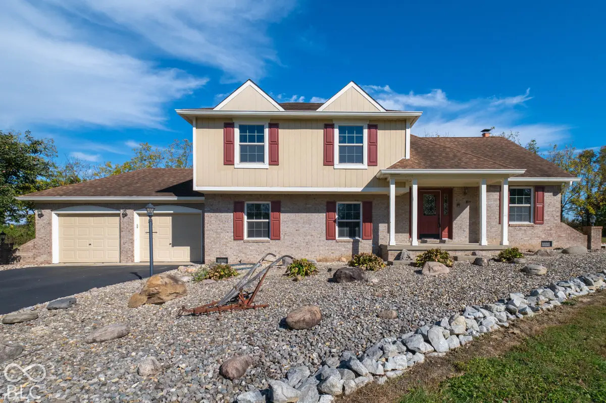4034 W State Road 135 W, Trafalgar, IN 46181 - #1