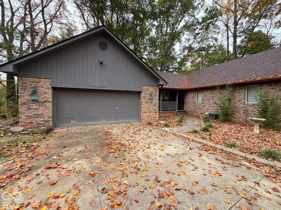 2877 Fox Lake Drive, Martinsville, IN 46151 - #2