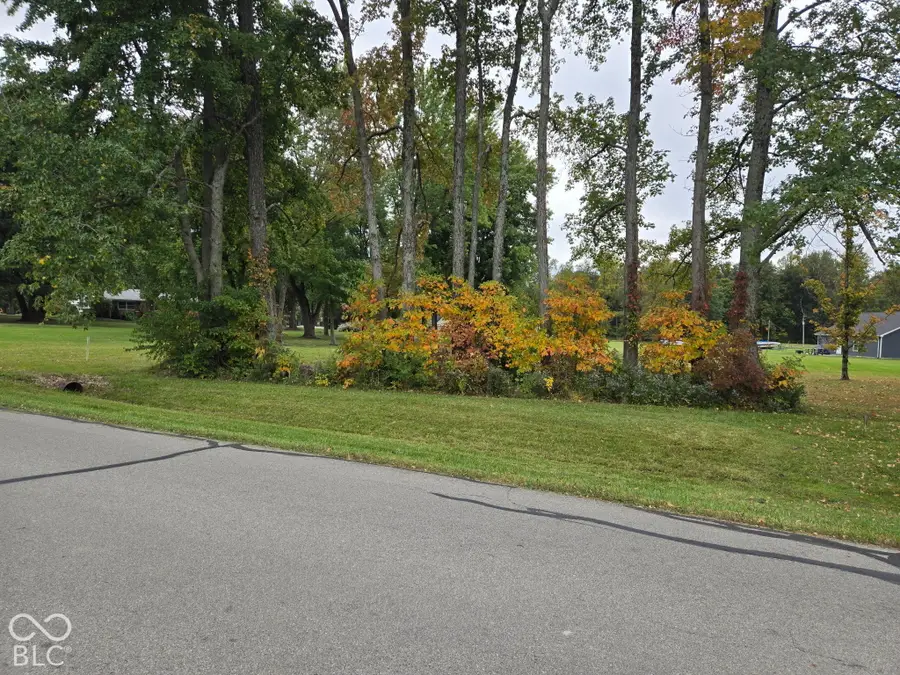 303 Santee Drive, Greensburg, IN 47240 - #2