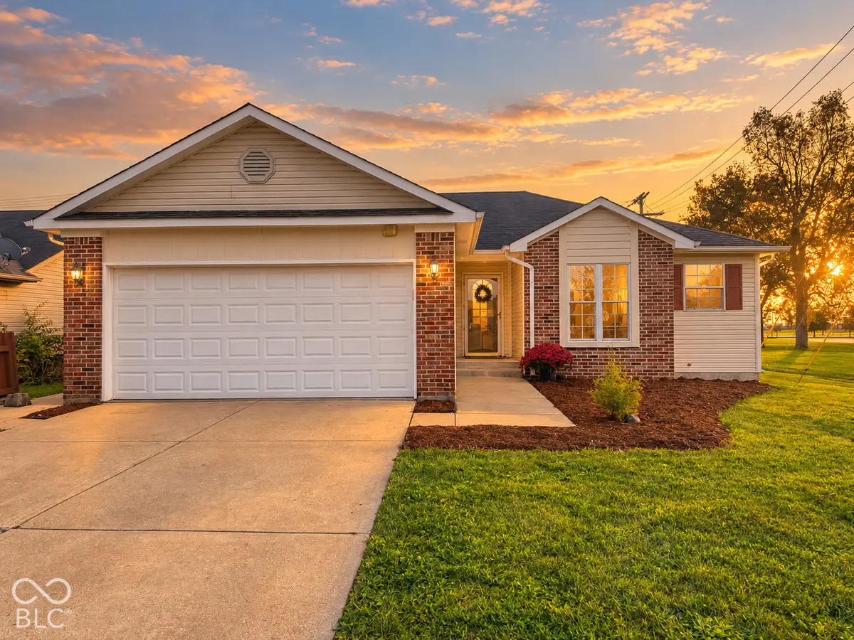 2121 Winfield Park Drive, Greenfield, IN 46140 - #1