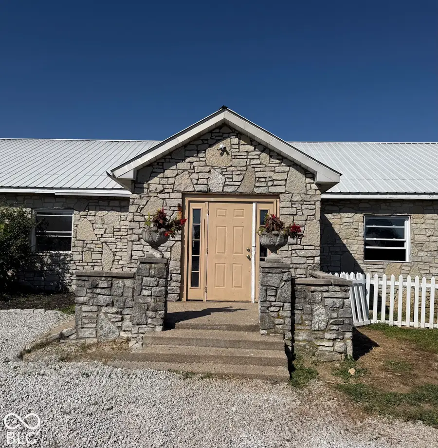 314 E Barachel Lane, Greensburg, IN 47240 - #2