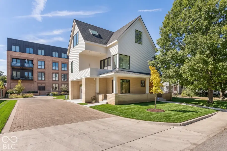 535 E 9th, Indianapolis, IN 46202 - #2