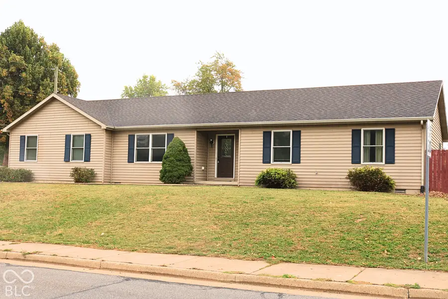 1200 S Mill Street, Crawfordsville, IN 47933 - #3
