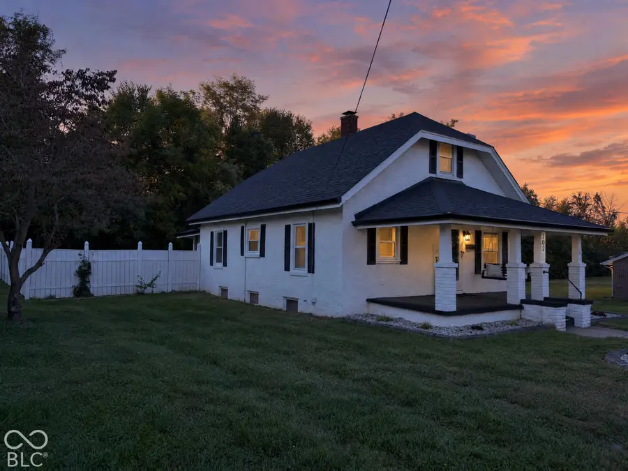 202 S Benton Street, Brownstown, IN 47220 - #3