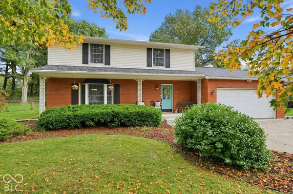 52092 W Winding Waters Lane N, Elkhart, IN 46514
