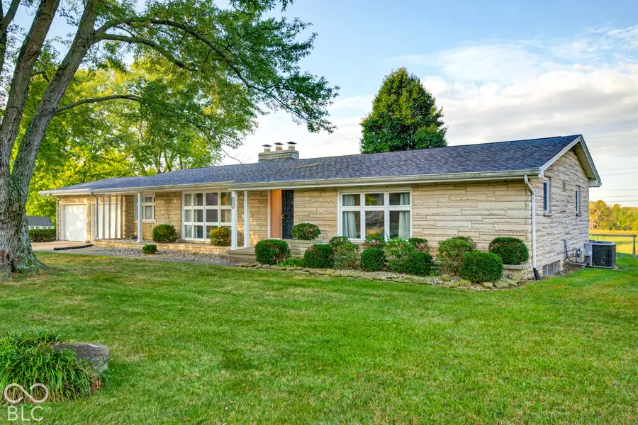2211 Heideman Drive, Seymour, IN 47274 - #2
