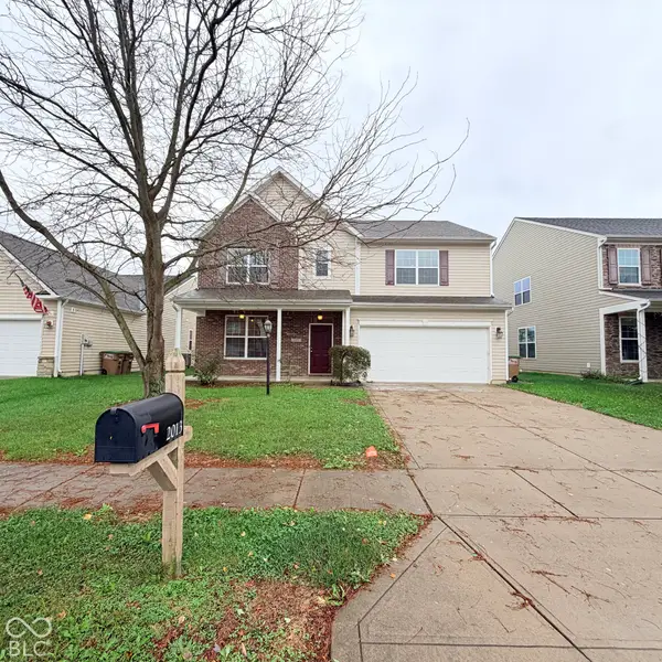 2013 Creekstone Drive, Columbus, IN 47201