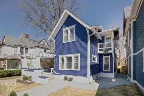 412 W 11th Street, Anderson, IN 46016 - #1