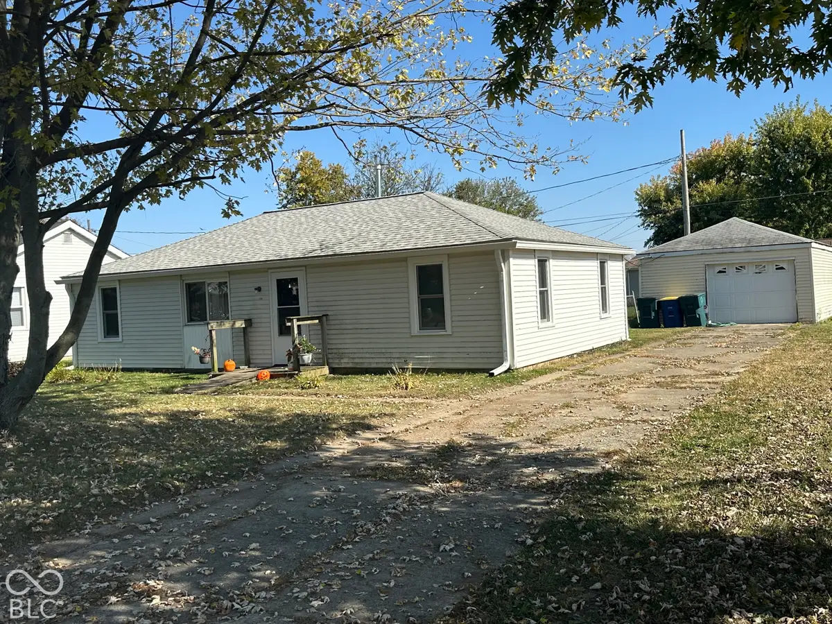2208 N Rector Avenue, Muncie, IN 47303 - #1
