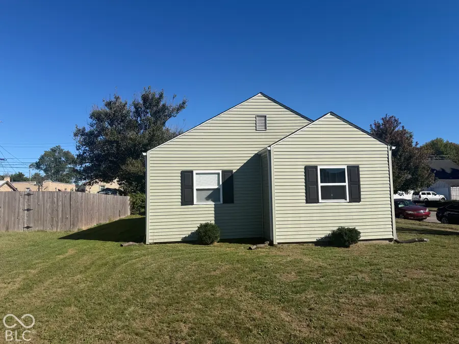 820 W 4th, Seymour, IN 47274 - #3