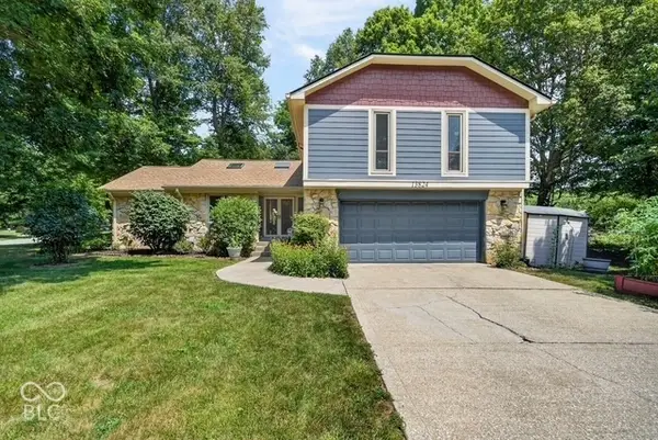 13824 Nansemond Drive, Carmel, IN 46032