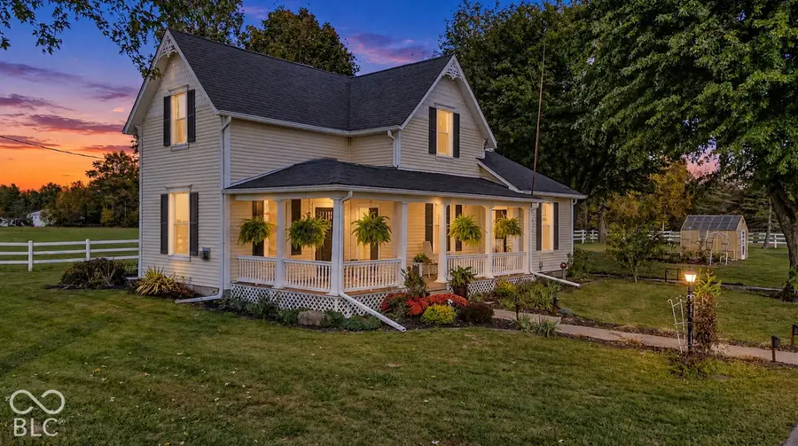 688 N 900 W, Arlington, IN 46104 - #2