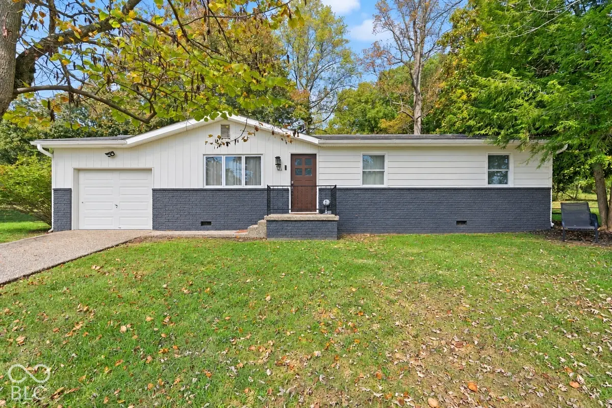 722 W A Street, Paoli, IN 47454 - #1
