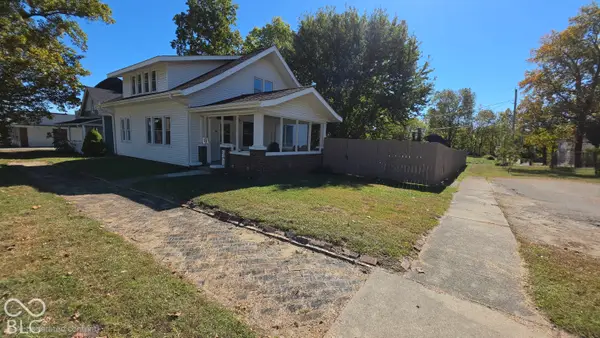 214 W 2nd, Veedersburg, IN 47987