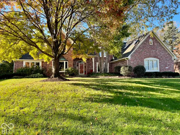 1955 Mulsanne Drive, Zionsville, IN 46077