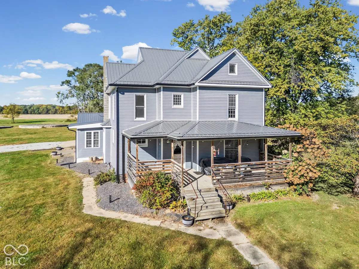 2466 S 170 W, Veedersburg, IN 47987 - #1