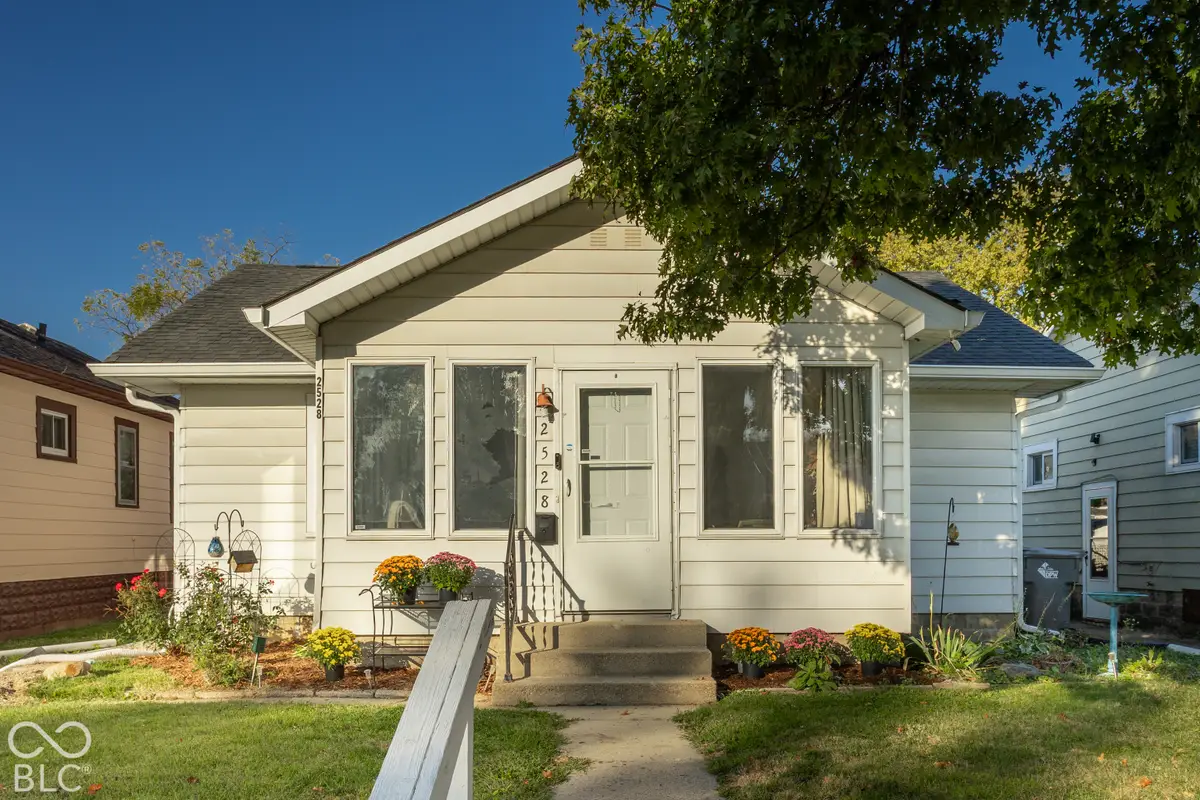 2528 S New Jersey Street, Indianapolis, IN 46225 - #1