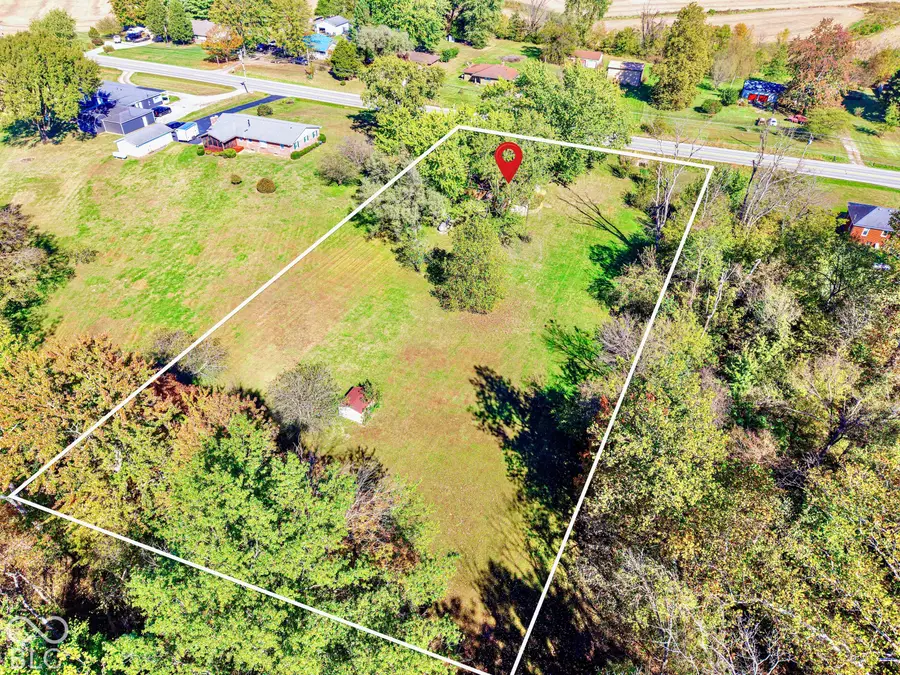 11845 E State Road 7, Elizabethtown, IN 47232 - #2